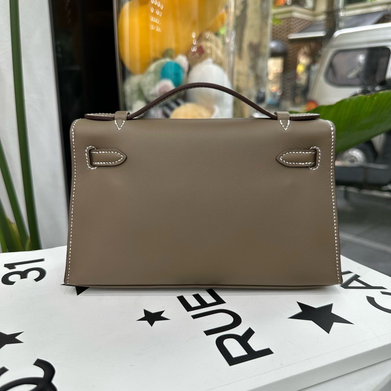 Hermes 大象灰mini Kelly一代 银扣 swift皮 G刻全套 缩略图