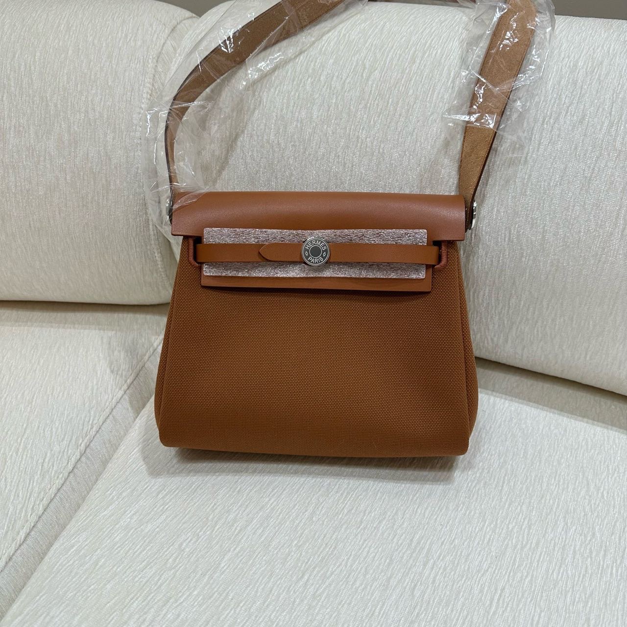 Hermes 焦糖色herbag mini G刻 全套