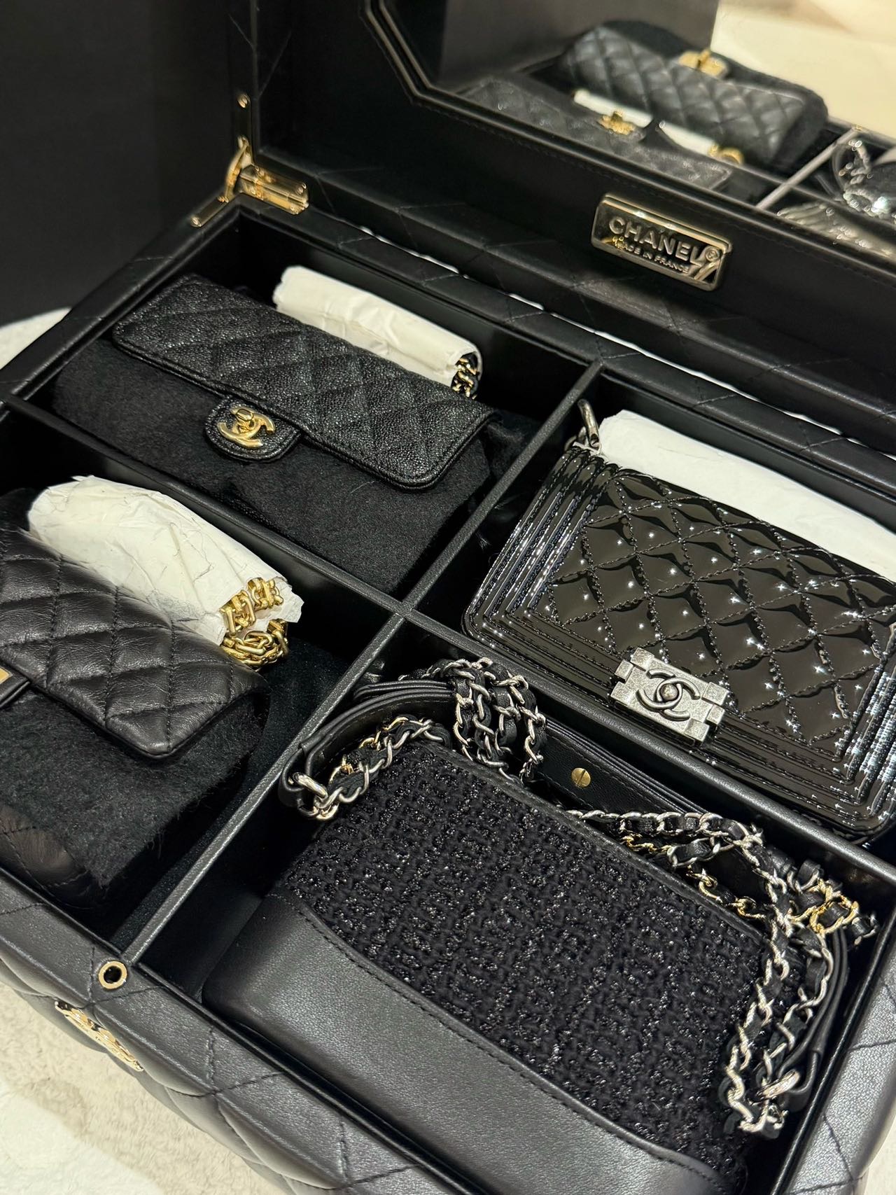 Chanel vip限定四合一礼盒 钢印款 缩略图