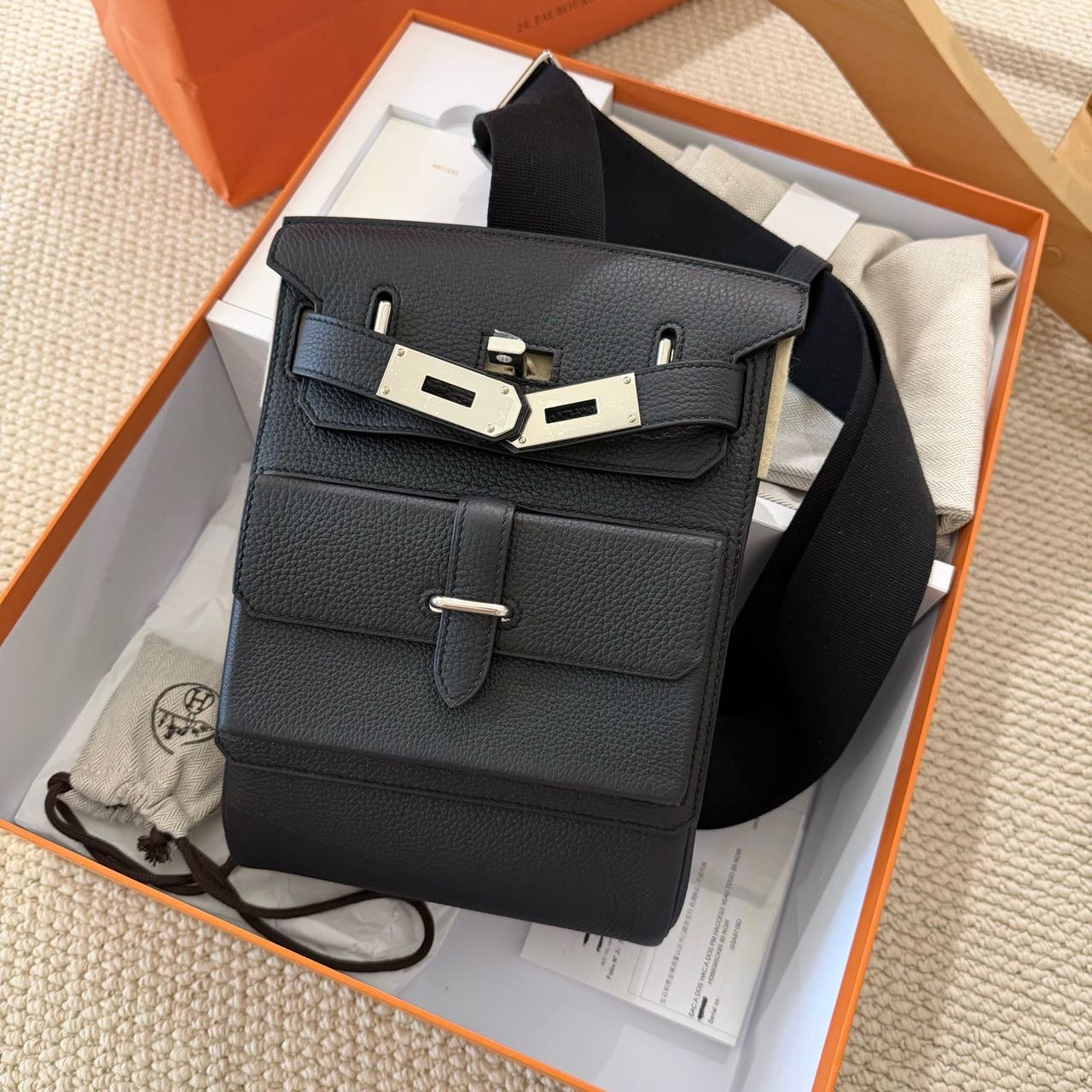 Hermes 黑银Hac a dos pm小号 togo皮 G刻 全套 缩略图